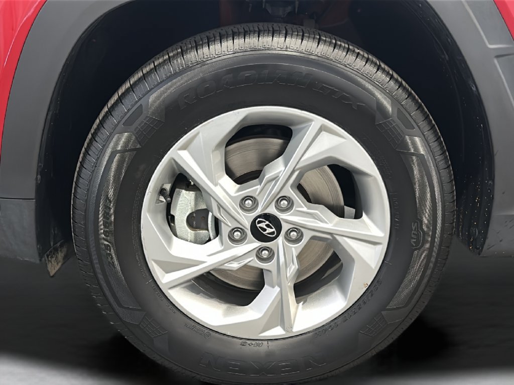 Certified 2022 Hyundai Tucson SEL w/ Cargo Package AWD/4WD image 10