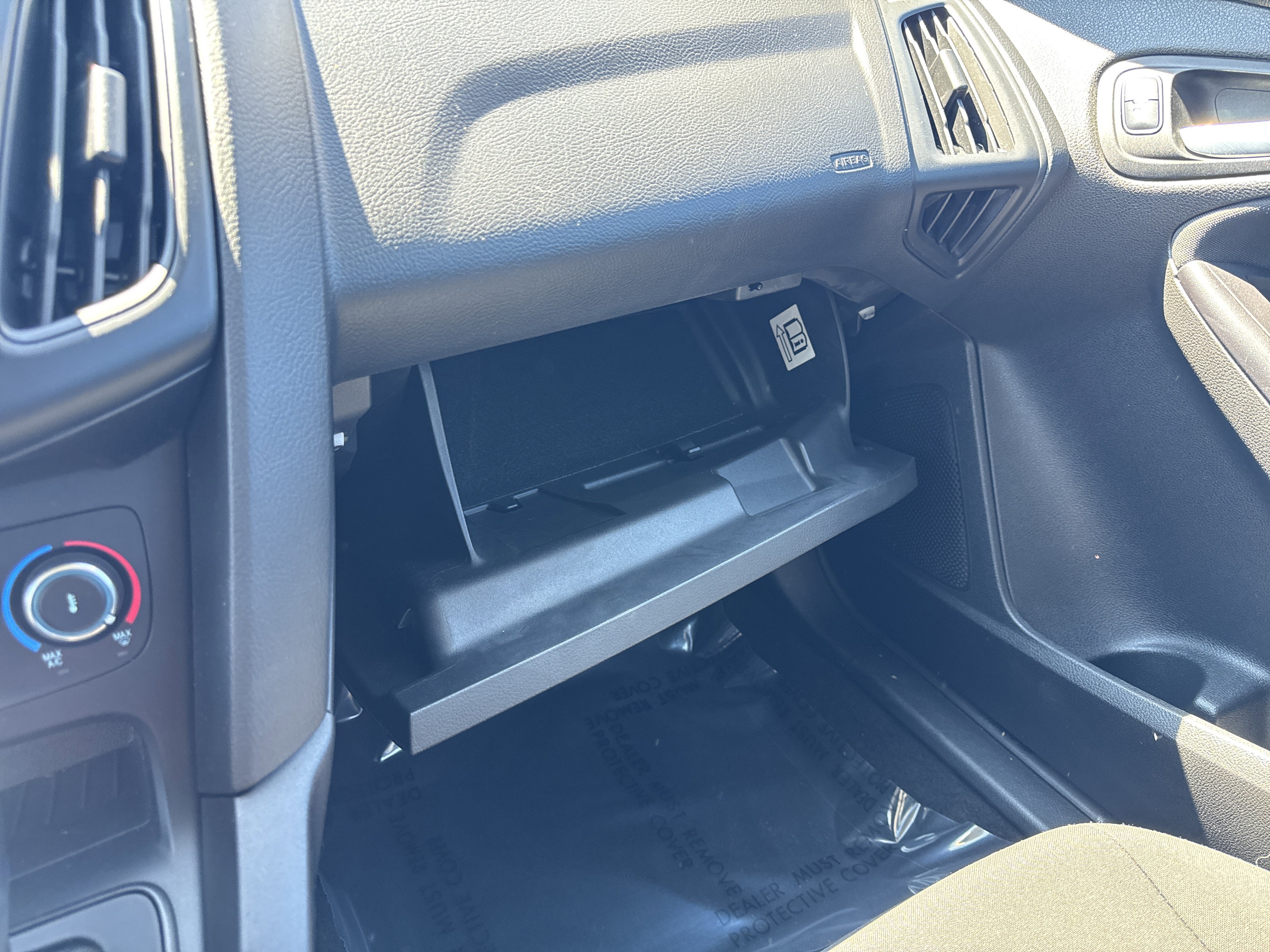 Used 2016 Ford Focus SE image 21