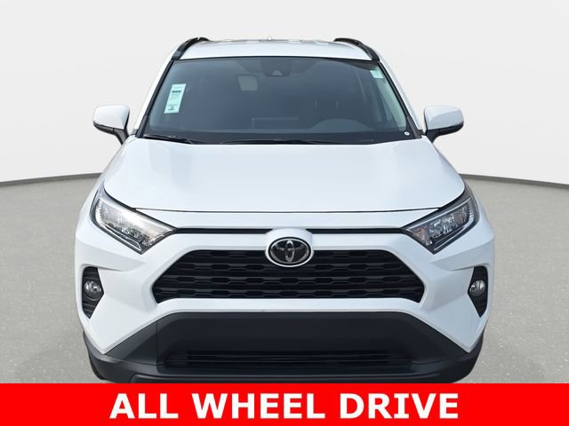 Used 2021 Toyota RAV4 XLE image 2