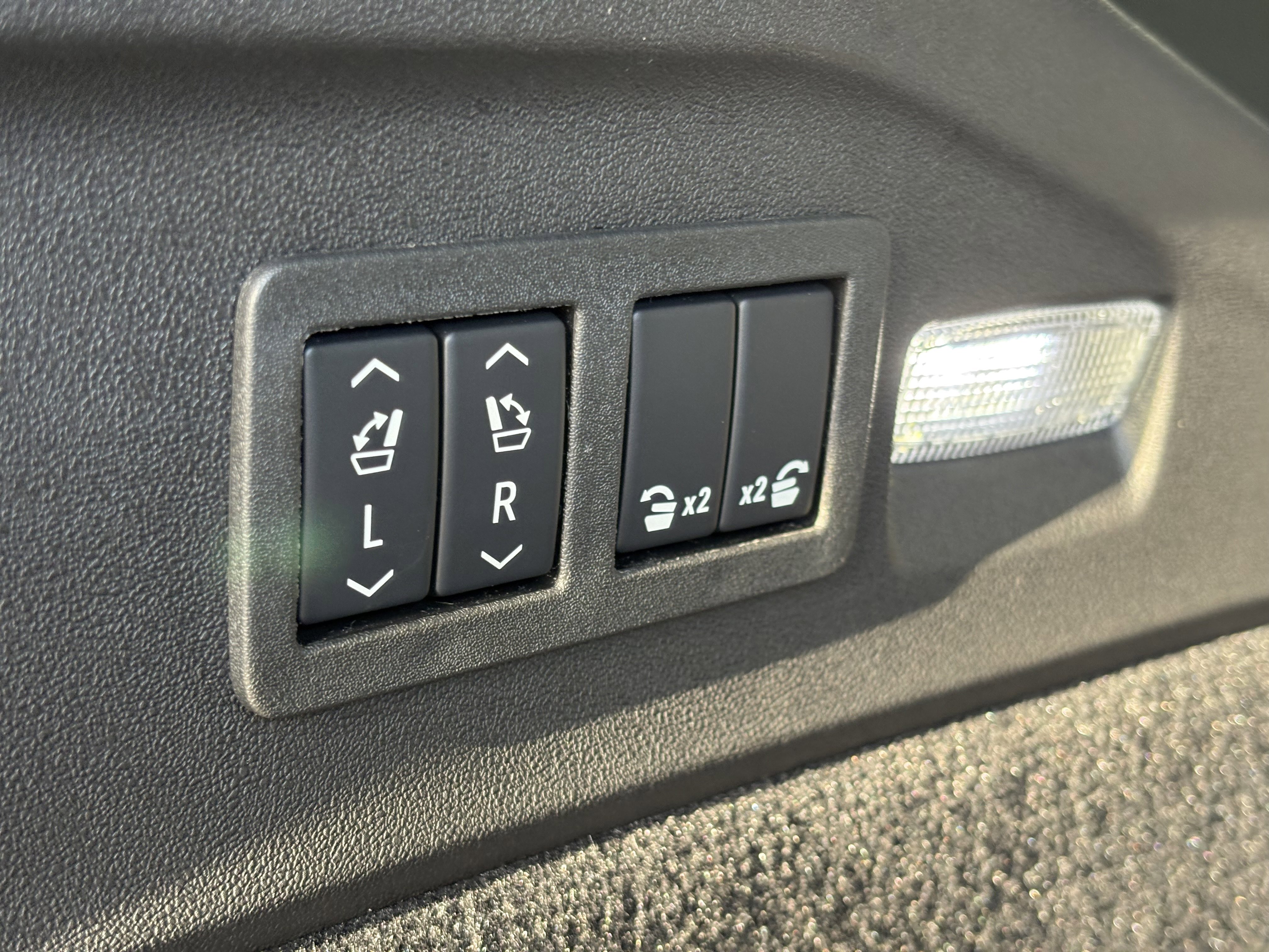 New 2026 Cadillac Escalade IQL Sport 1 image 10