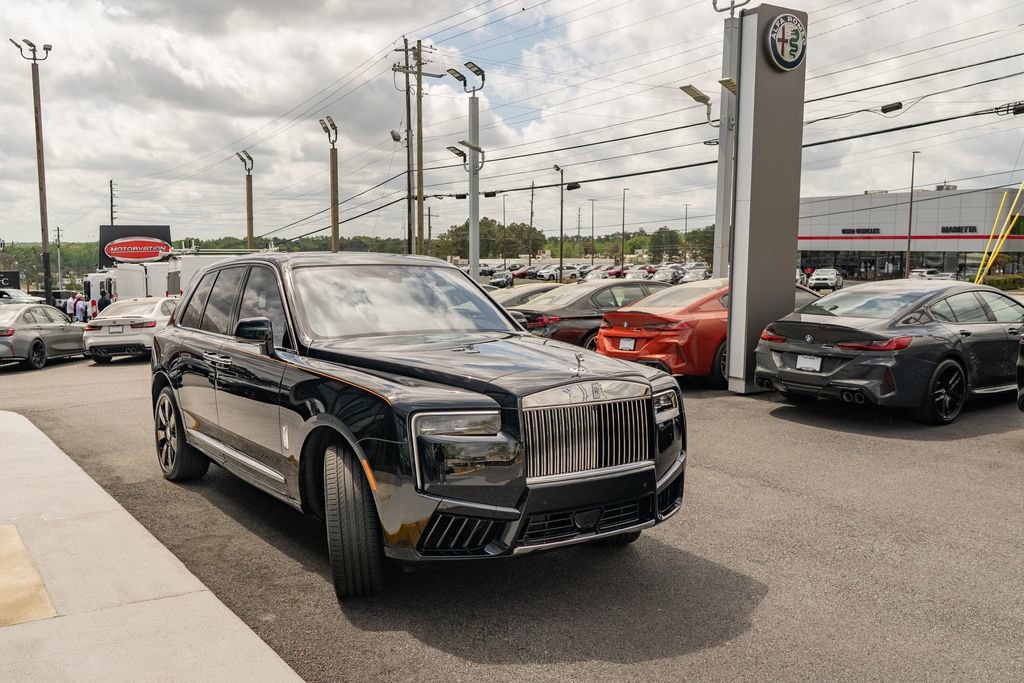Used 2025 Rolls-Royce Cullinan AWD/4WD image 10