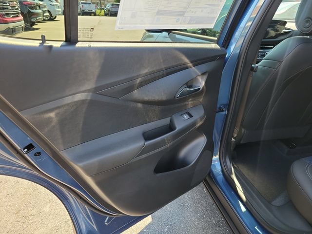 New 2026 Buick Envista Sport Touring w/ Convenience I Package FWD image 11