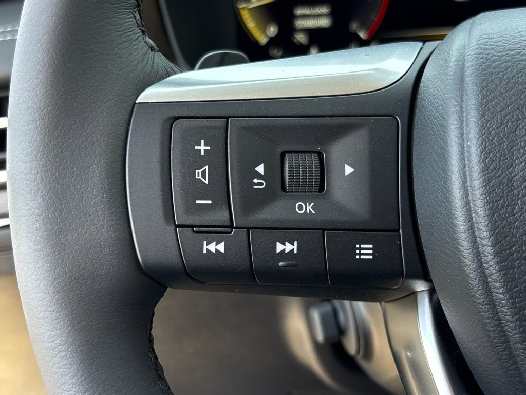 New 2026 INFINITI QX60 Luxe FWD image 18