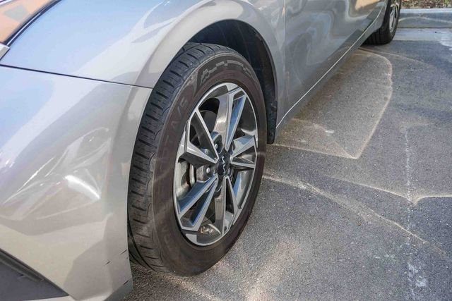 Certified 2023 Kia Forte LXS FWD image 8
