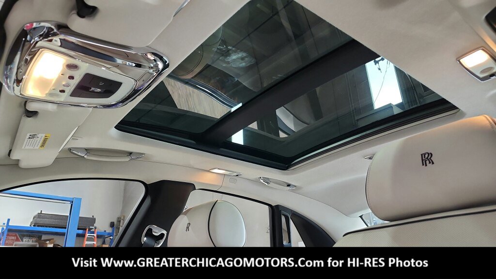 Used 2013 Rolls-Royce Ghost RWD image 33