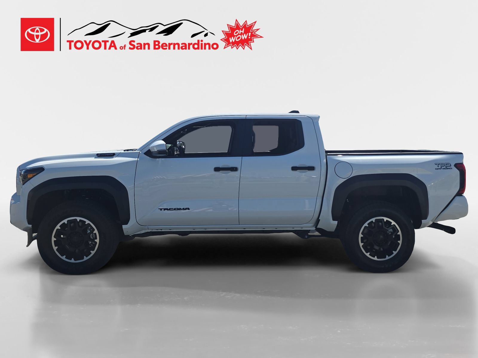 Certified 2025 Toyota Tacoma TRD Off-Road w/ TRD Off Road Upgrade Package AWD/4WD image 2
