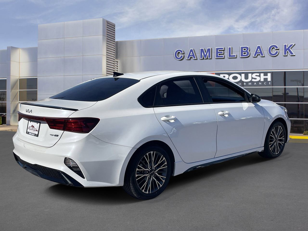 Used 2024 Kia Forte GT-Line w/ GT-Line Premium Package image 6