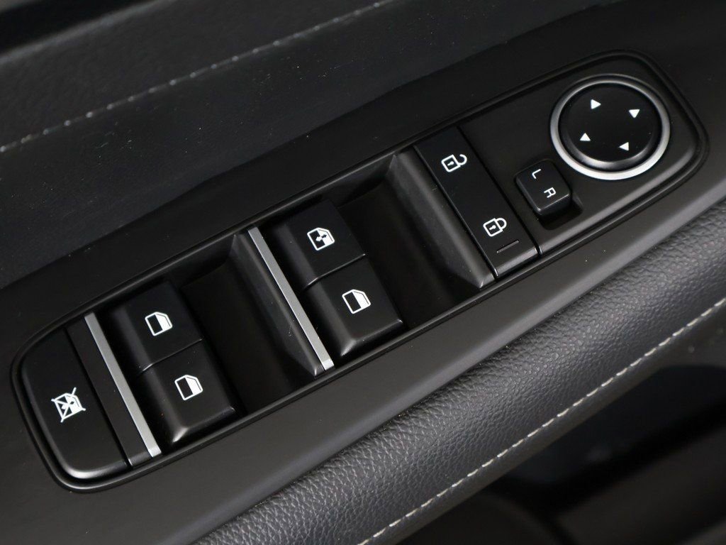 Used 2023 Kia Forte GT-Line image 35