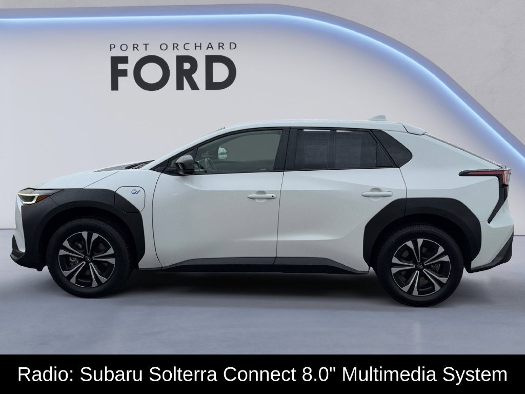 Used 2023 Subaru Solterra AWD image 3