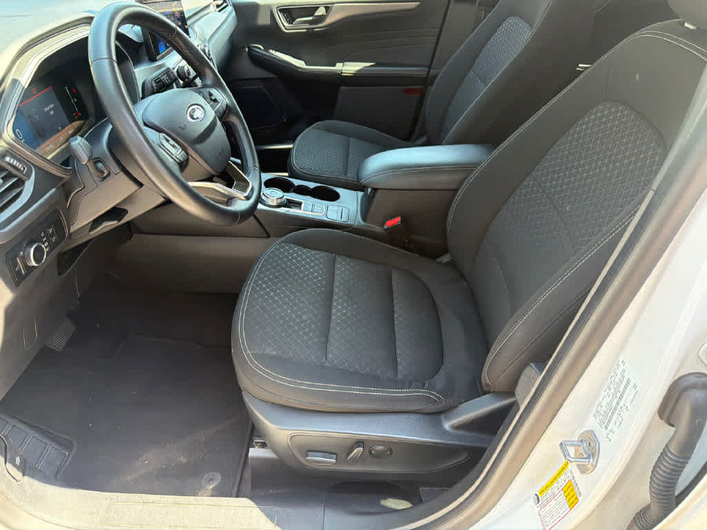 Used 2024 Ford Escape Active FWD image 10