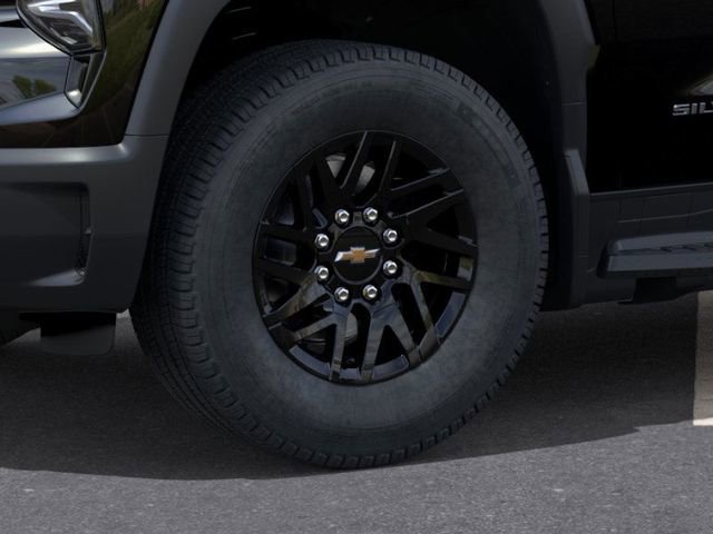 New 2026 Chevrolet Silverado EV LT image 11
