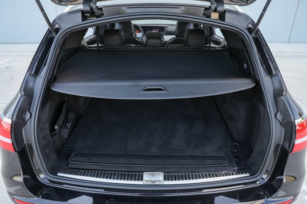 Used 2020 Mercedes-Benz E 63 AMG S image 30