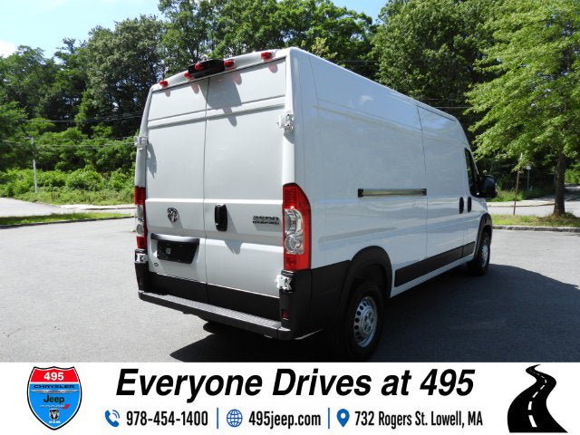 Used 2026 RAM ProMaster 2500 w/ Convenience Group FWD image 5