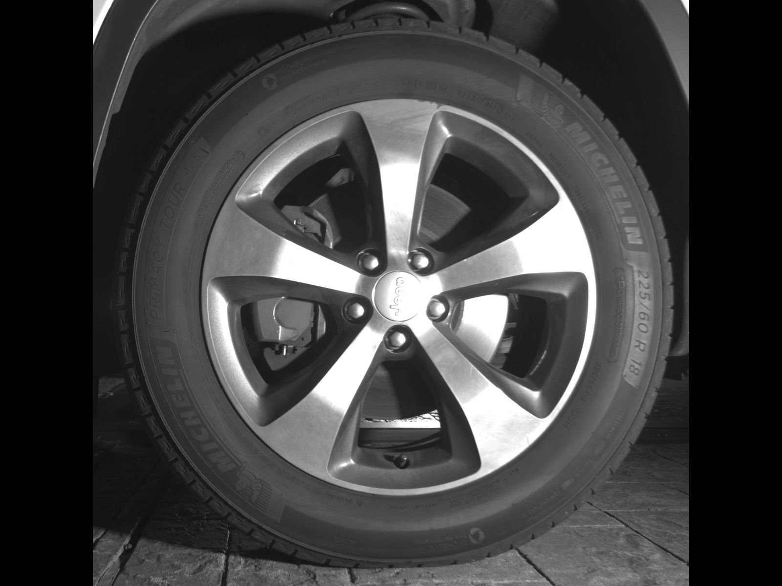 Used 2019 Jeep Cherokee Limited AWD/4WD image 10