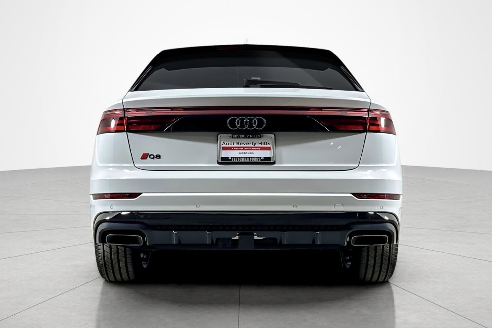 Used 2025 Audi Q8 Premium Plus w/ Premium Plus Package image 4