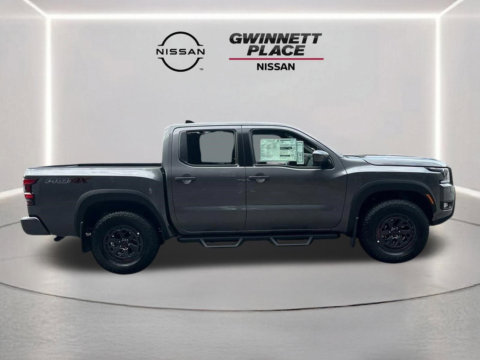 New 2026 Nissan Frontier PRO-4X w/ Pro-4x Convenience Package image 4