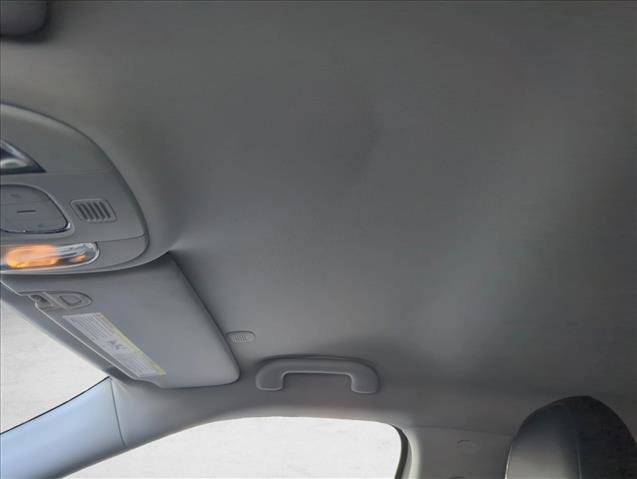 Used 2020 Jeep Compass Latitude image 11