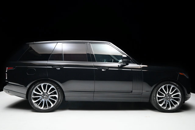 Used 2019 Land Rover Range Rover Supercharged AWD/4WD image 25