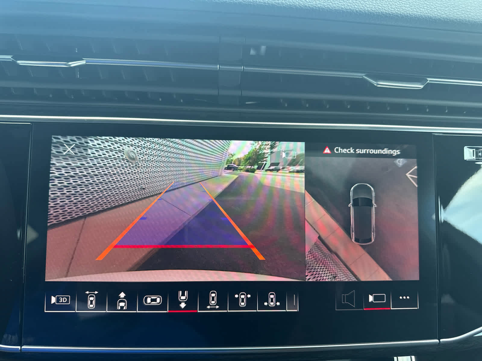 New 2026 Audi Q8 Premium Plus image 23