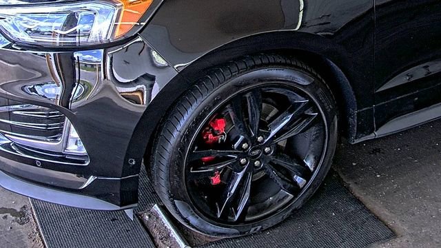 Used 2022 Ford Edge ST w/ Equipment Group 401A AWD/4WD image 7