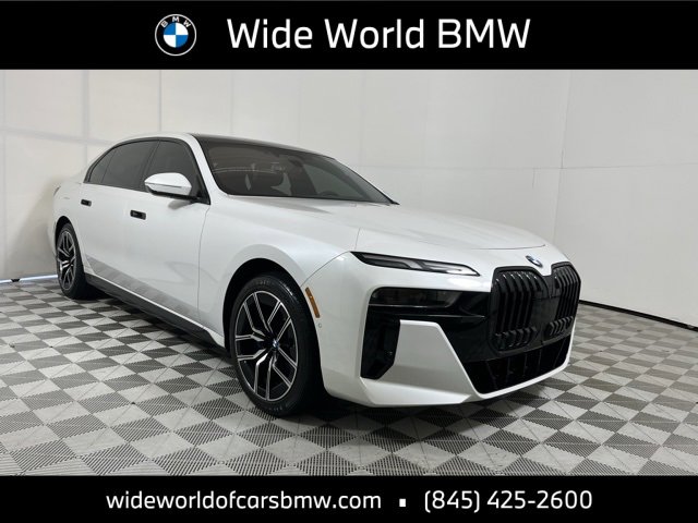 Used 2023 BMW 740i