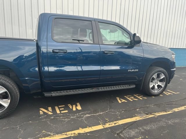 Used 2023 RAM 1500 Laramie AWD/4WD image 10