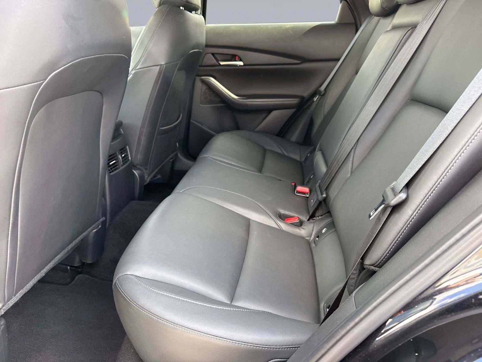 Certified 2025 MAZDA CX-30 AWD 2.5 S w/ Preferred Package image 12