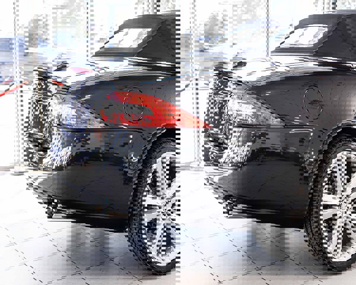 Used 2012 Jaguar XK Convertible image 14