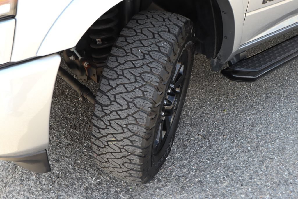 Used 2022 RAM 2500 Laramie w/ Night Edition AWD/4WD image 44