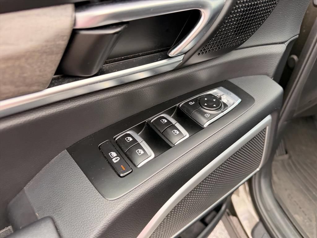Used 2022 Kia Telluride EX w/ EX Premium Package AWD/4WD image 19
