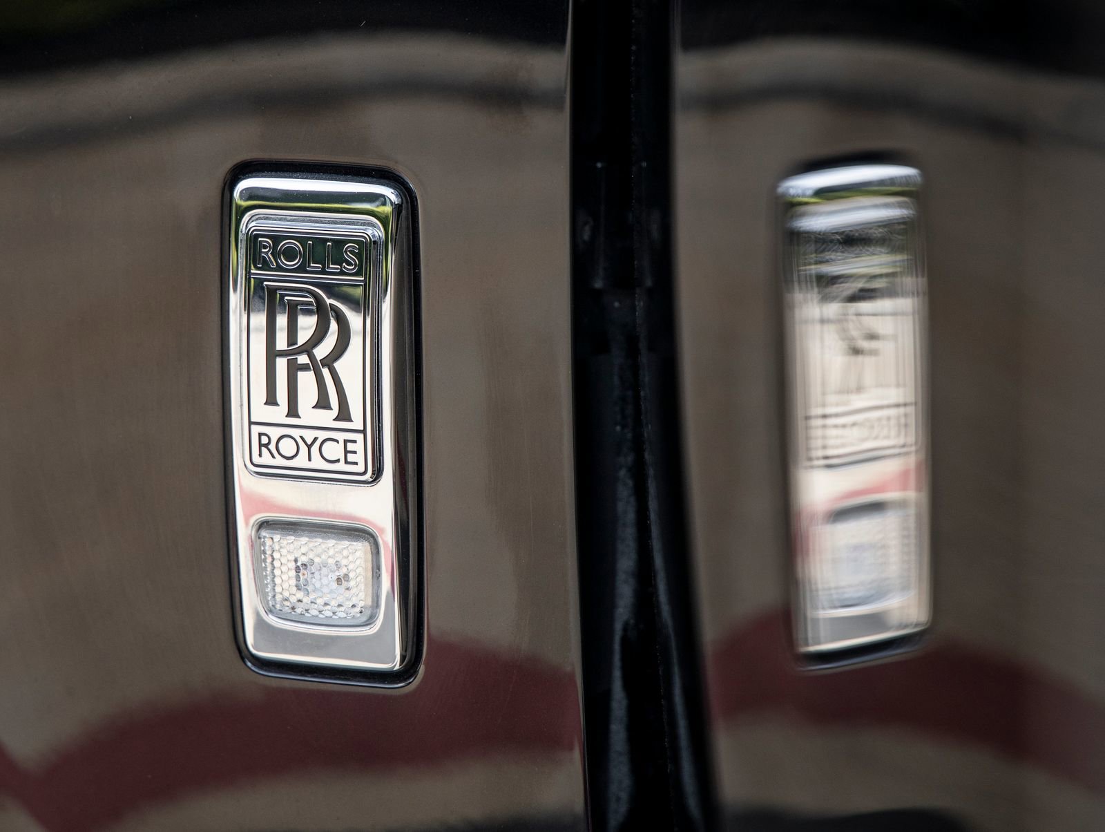 Certified 2023 Rolls-Royce Cullinan w/ Dark Exterior Package image 15