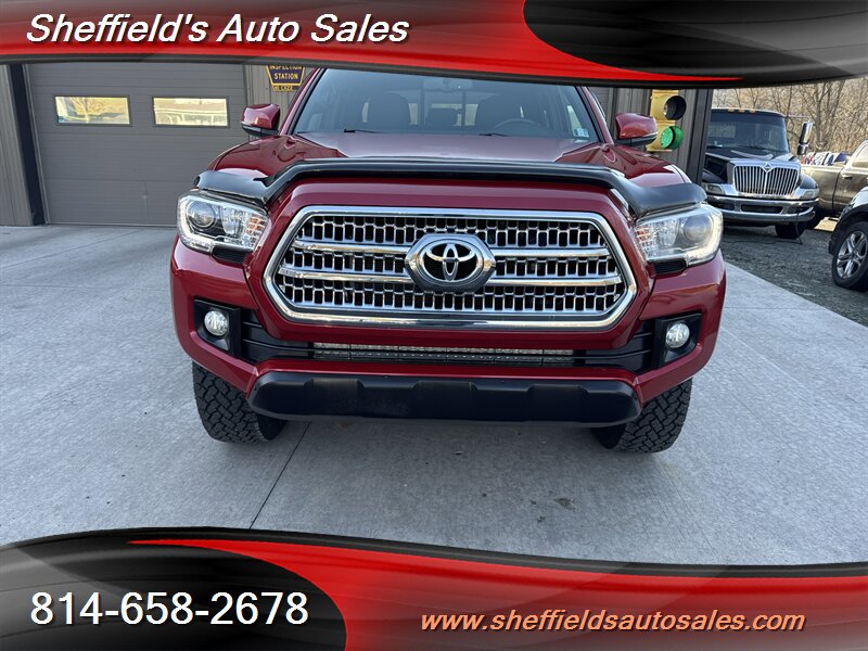 Used 2016 Toyota Tacoma TRD Off-Road w/ Towing Package AWD/4WD image 9