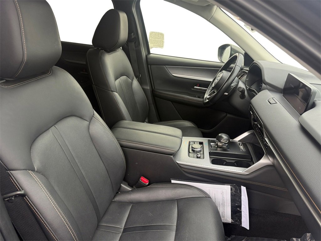 Used 2024 MAZDA CX-90 3.3 Turbo w/ Preferred Package image 17