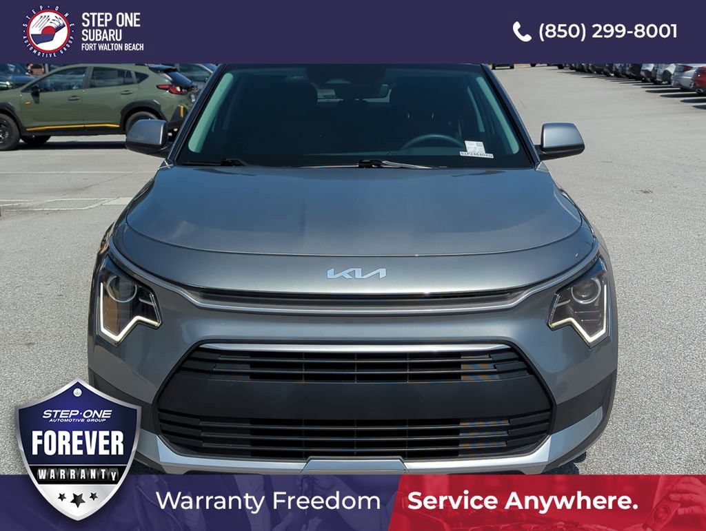 Used 2025 Kia Niro LX FWD image 10