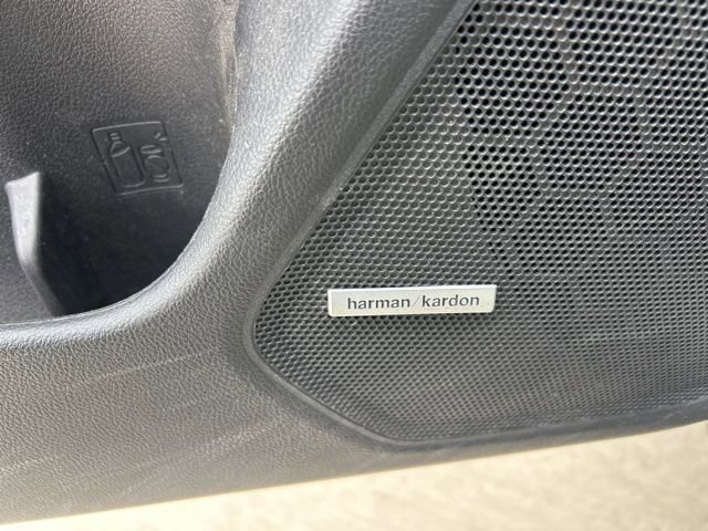 Used 2016 Subaru Outback 2.5i Limited image 14