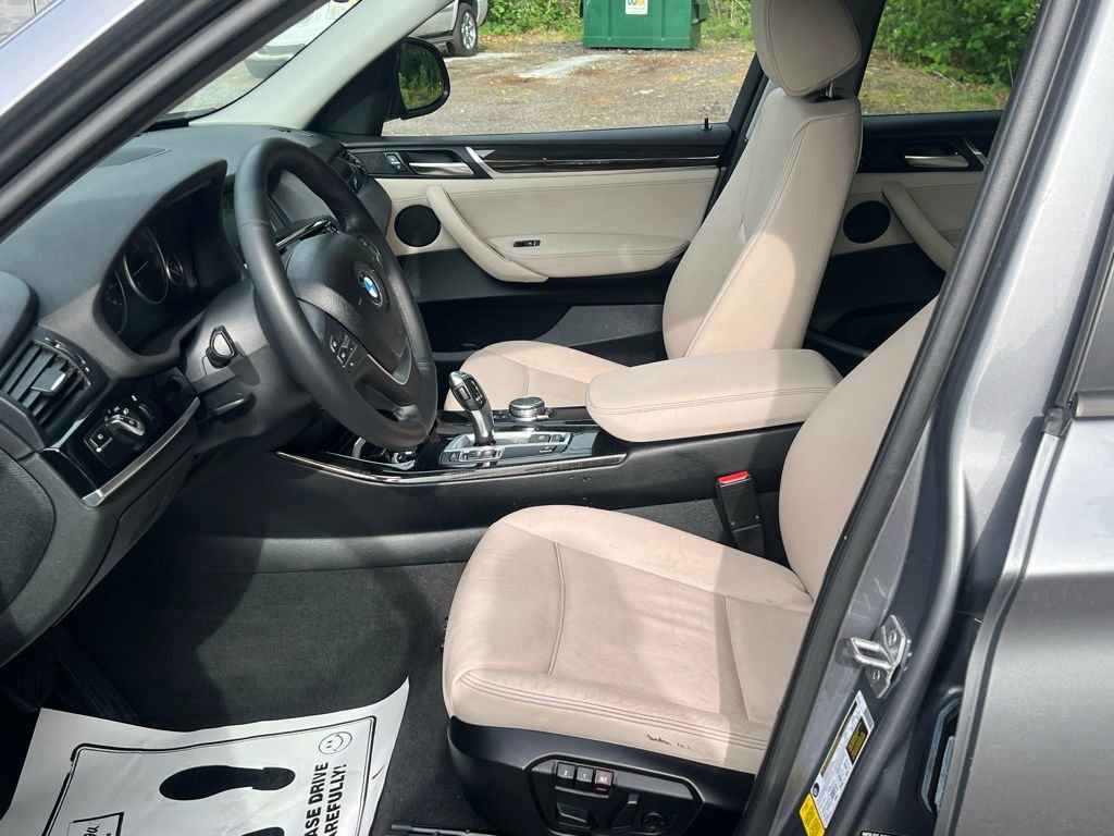 Used 2016 BMW X3 sDrive28i RWD image 10