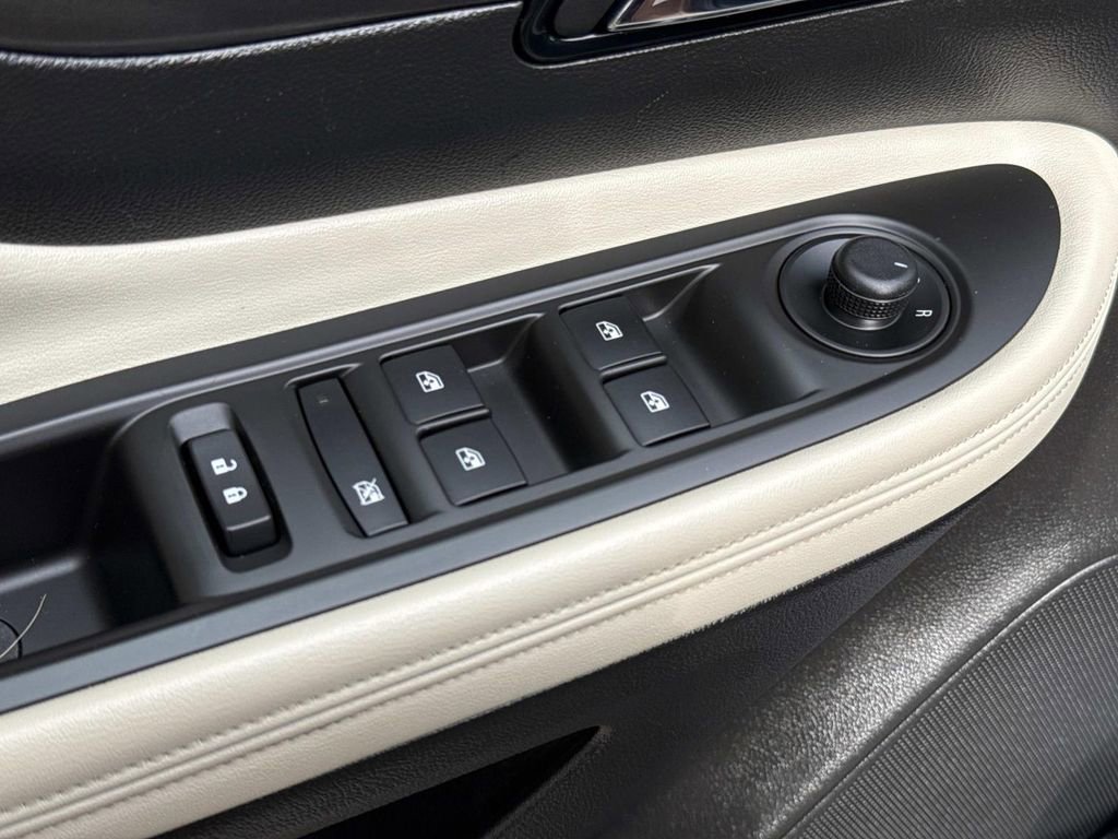 Used 2017 Buick Encore Preferred image 23