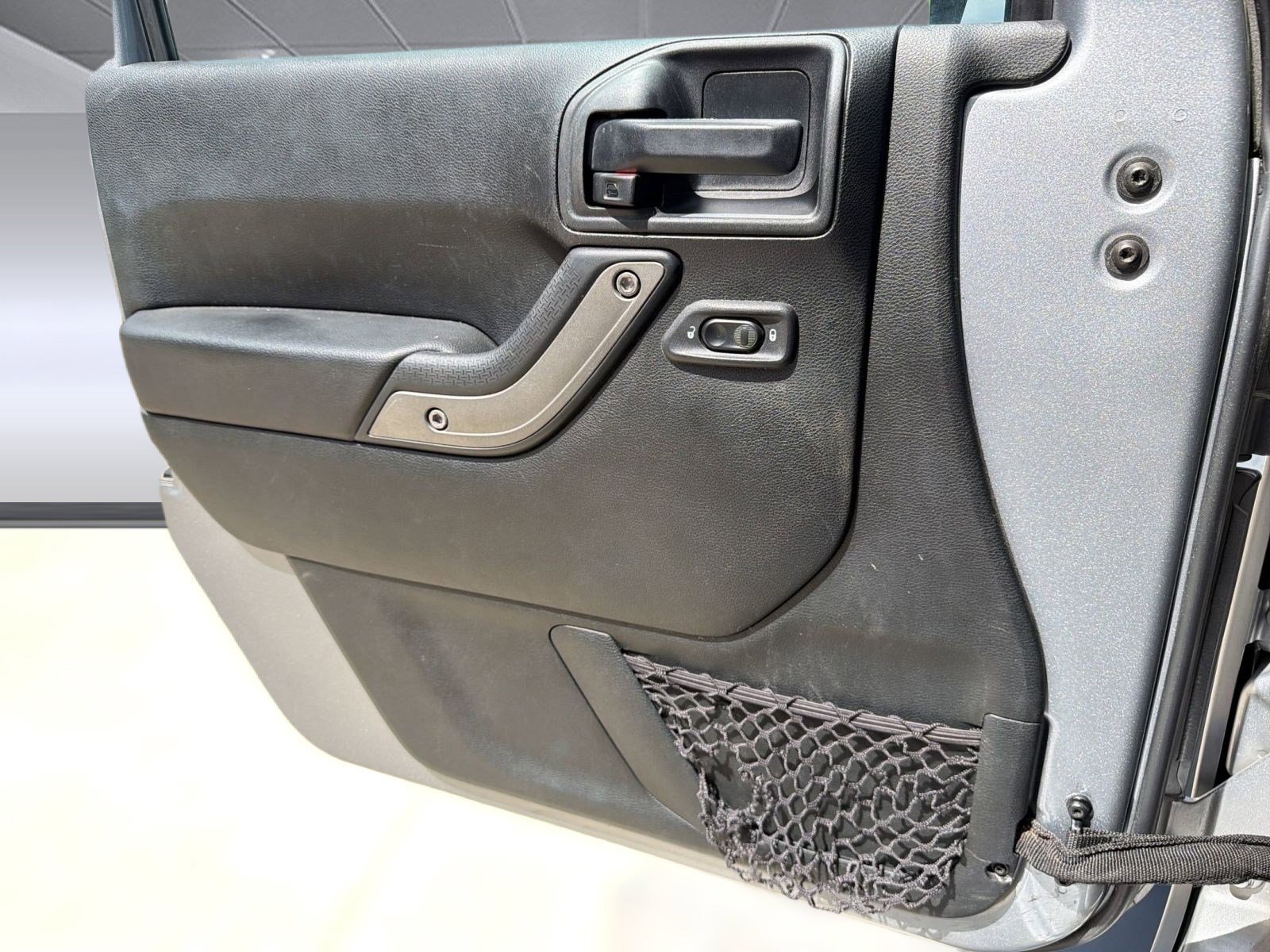 Used 2018 Jeep Wrangler Unlimited Sport S image 20