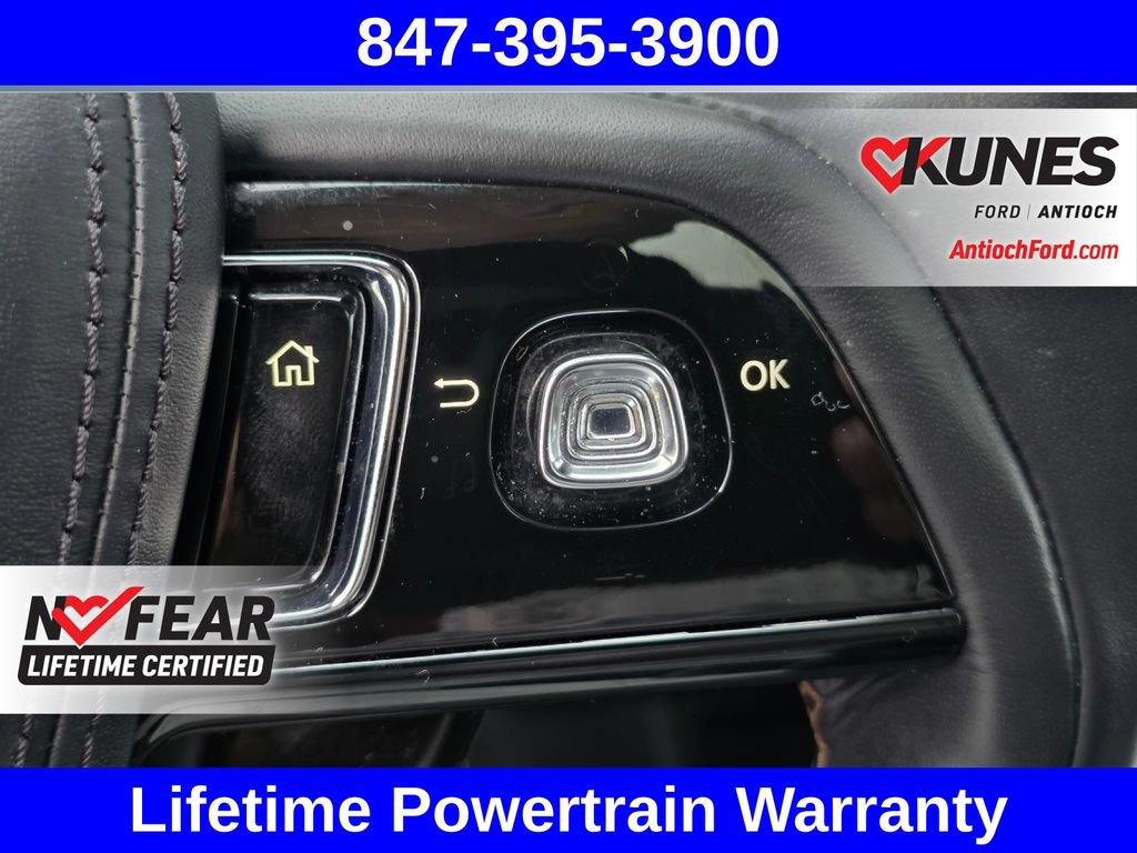 Used 2025 Lincoln Aviator AWD image 37