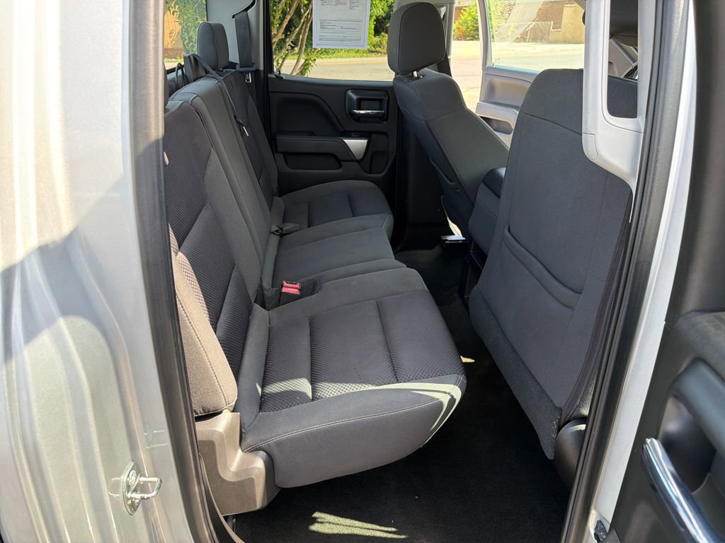Used 2018 Chevrolet Silverado 1500 LT w/ Trailering Package AWD/4WD image 38