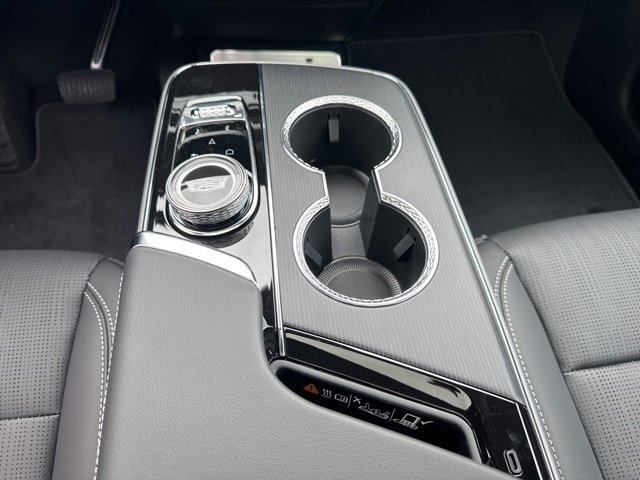 New 2025 Cadillac Lyriq Sport image 18