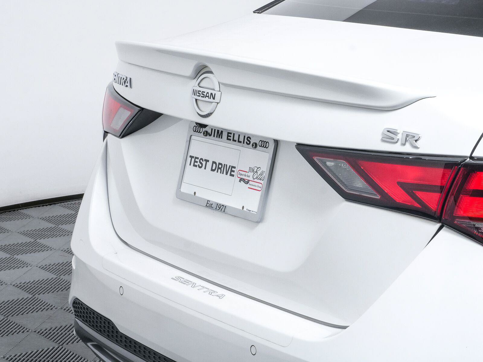 Used 2021 Nissan Sentra SR w/ SR Premium Package FWD image 35