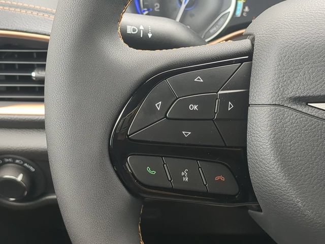 New 2027 Chrysler Pacifica Pinnacle w/ Theater Group AWD/4WD image 30