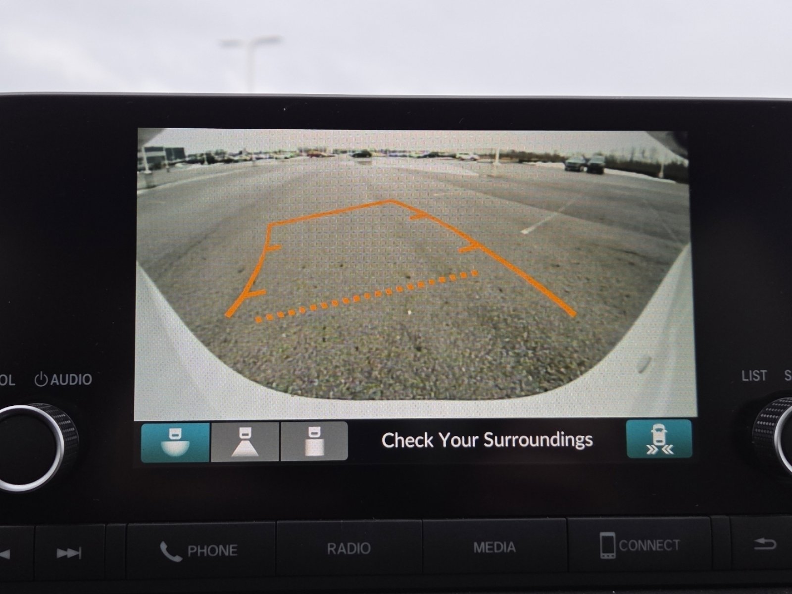 Used 2023 Honda CR-V EX image 8