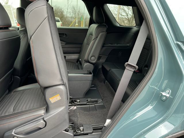 New 2026 Nissan Pathfinder Rock Creek image 6