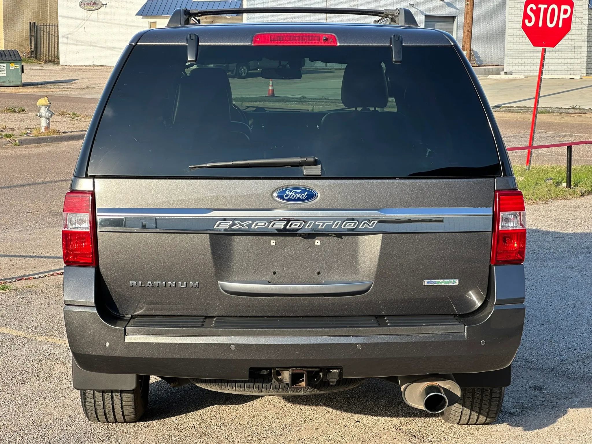 Used 2015 Ford Expedition Platinum image 5