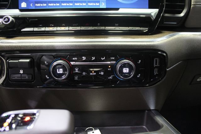 Used 2024 Chevrolet Silverado 1500 RST w/ Convenience Package II AWD/4WD image 17