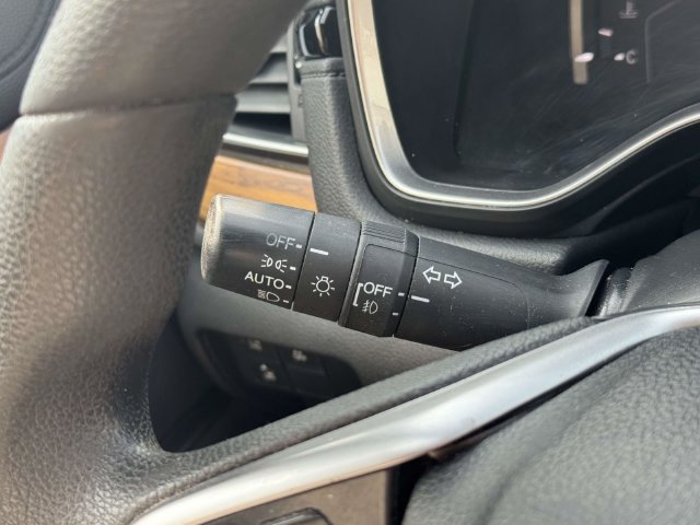 Used 2017 Honda CR-V EX image 27