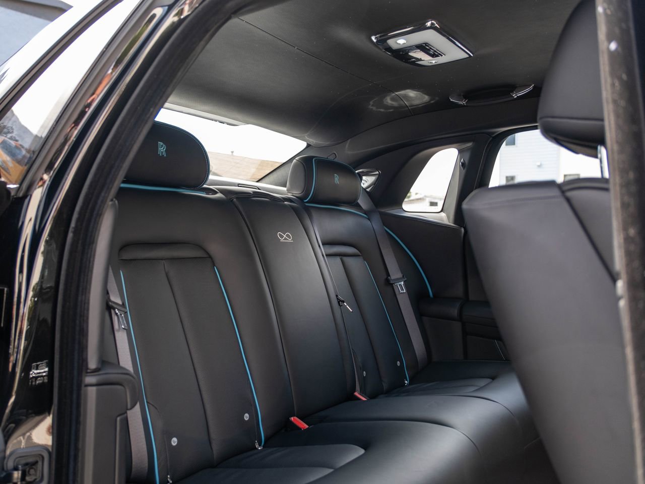 Certified 2022 Rolls-Royce Ghost Black Badge image 31