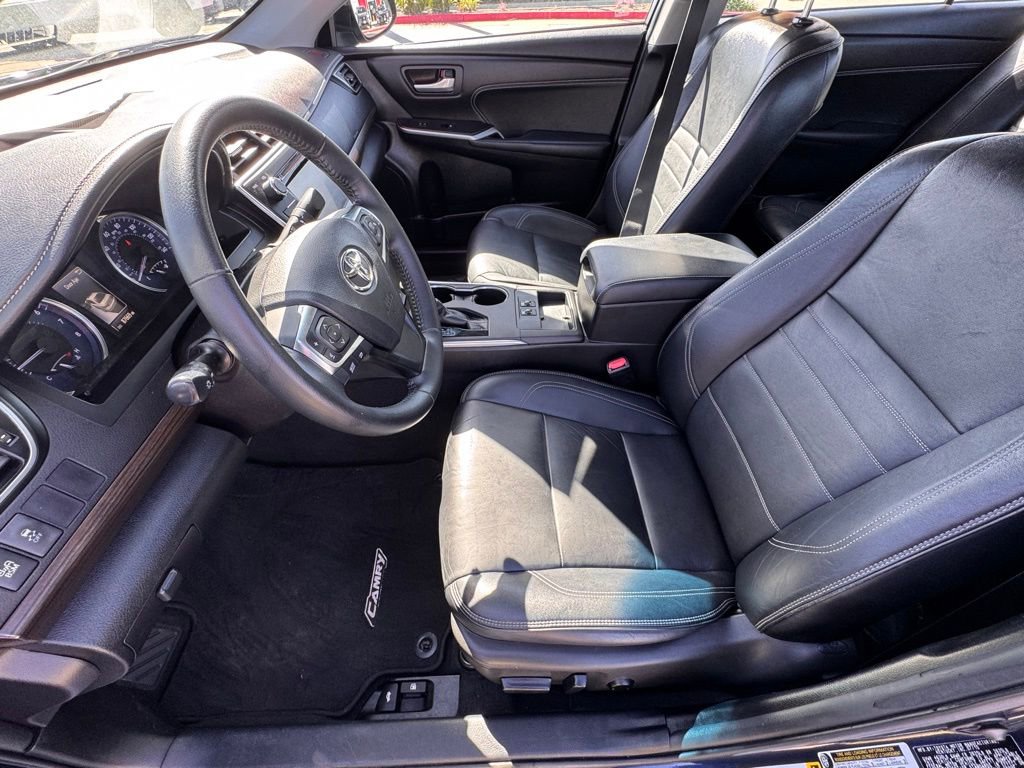 Used 2015 Toyota Camry XLE FWD image 11